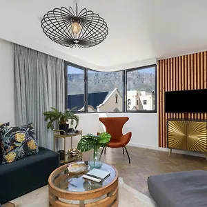  Apartment Tuynhuys Centre Iconic View Of Table Mountain